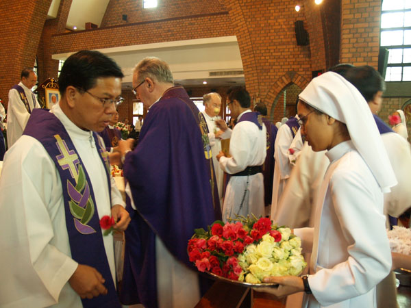 P1102473