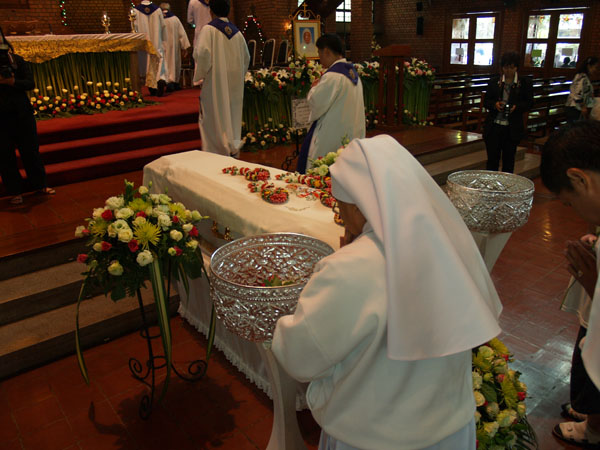 P1102489