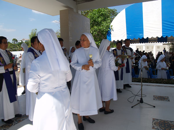 P1102664